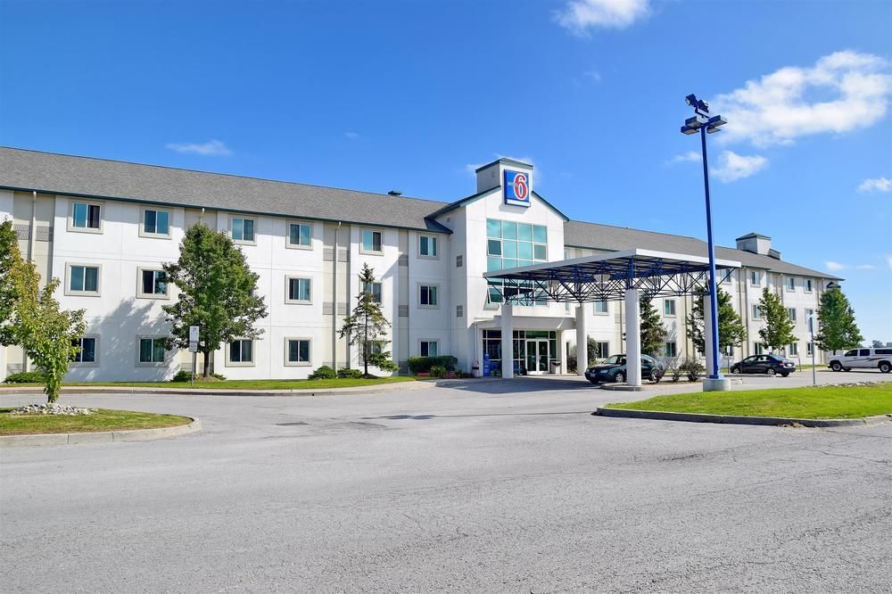 Motel 6-Whitby, On - Toronto East Kültér fotó