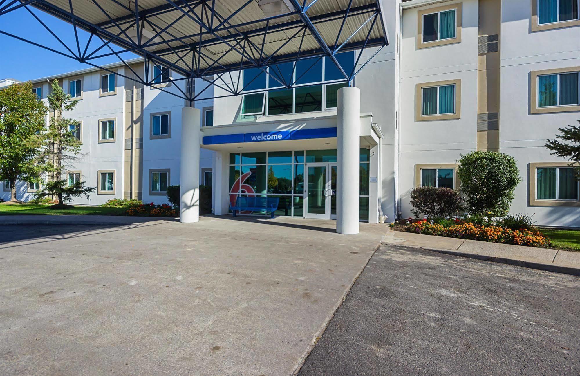 Motel 6-Whitby, On - Toronto East Kültér fotó