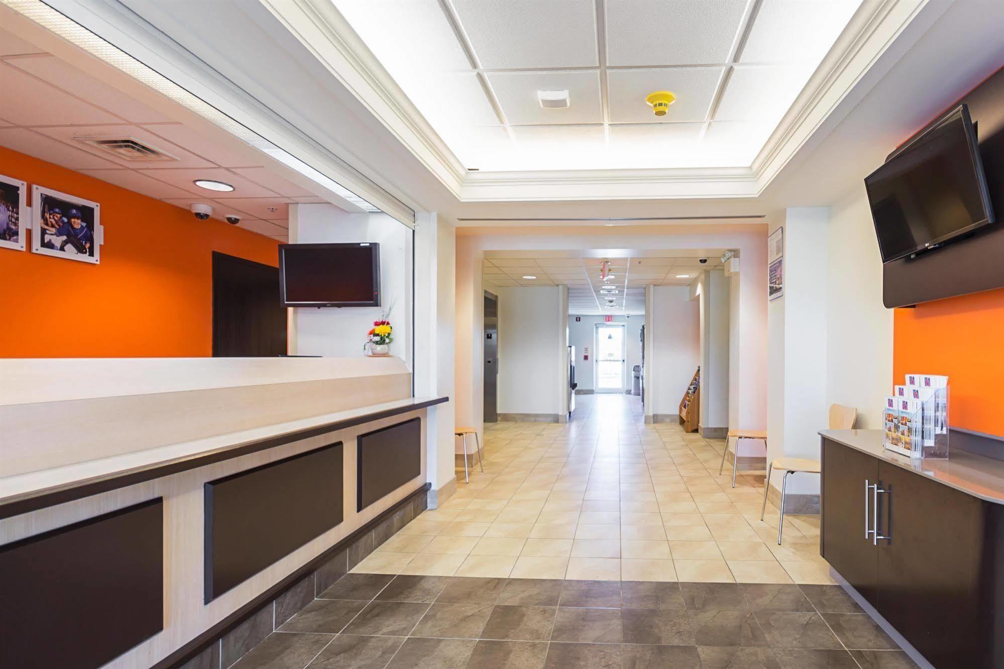 Motel 6-Whitby, On - Toronto East Kültér fotó